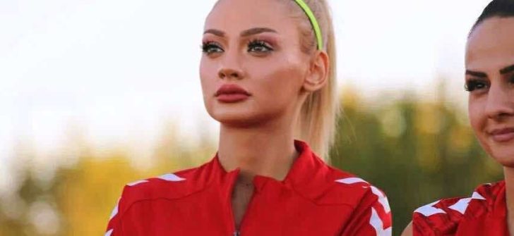 GÜZEL KALECİ SİVEREK KADIN FUTBOL TAKIMI’NA İMZA ATTI