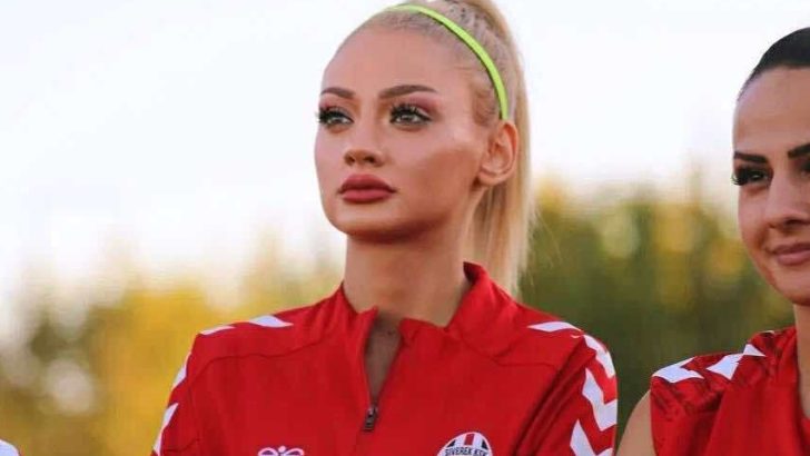 GÜZEL KALECİ SİVEREK KADIN FUTBOL TAKIMI’NA İMZA ATTI