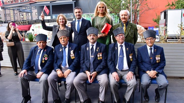 ATAMIZIN KIYAFETLERİ