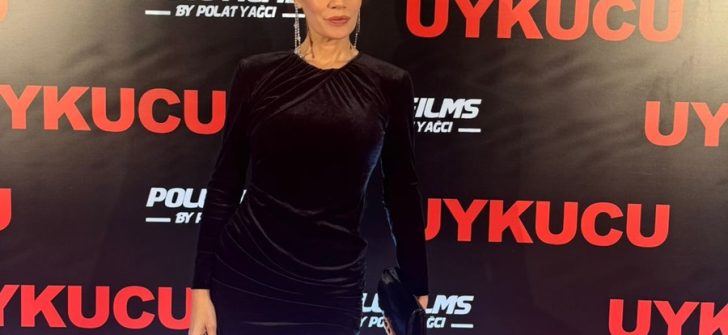 GALADA ZARAFETİYLE GÖZ KAMAŞTIRDI