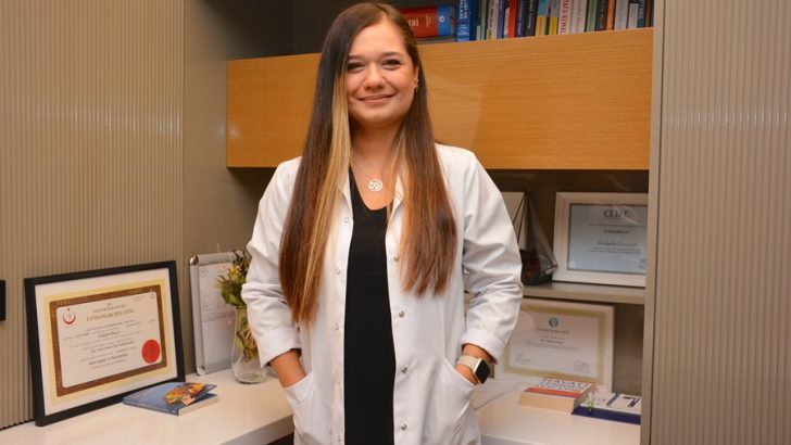 DUYGUSAL MANİPÜLASYONLAR ÖZ SAYGIYI YOK EDİYOR