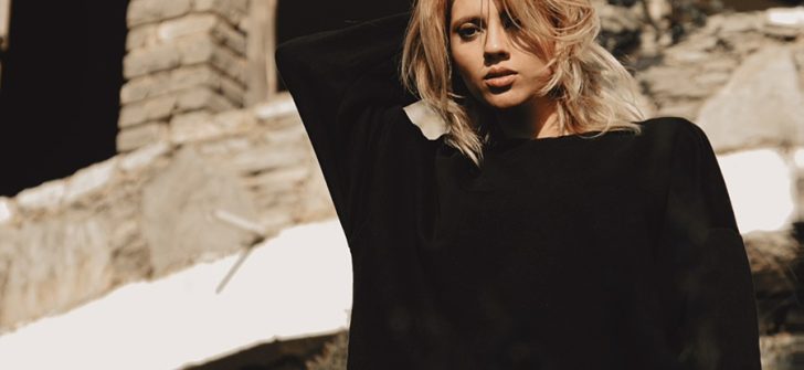 AYE’DEN YENİ SİNGLE