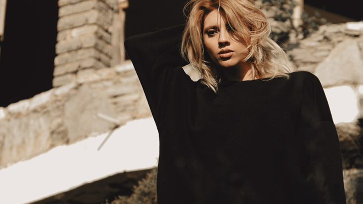 AYE’DEN YENİ SİNGLE