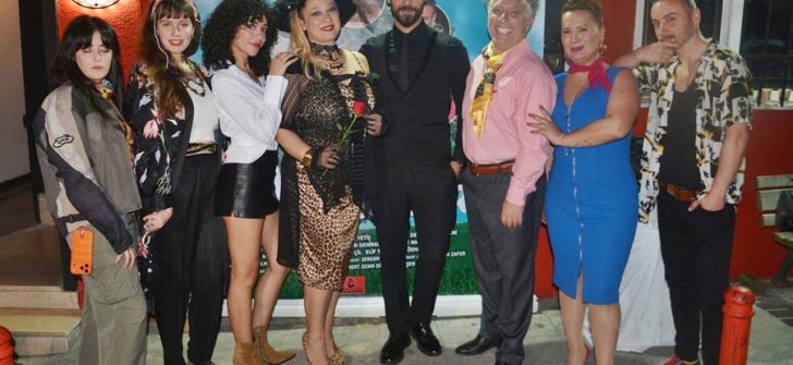 DERYA ŞEN’İN ŞEN KIZLARI TİYATRODA