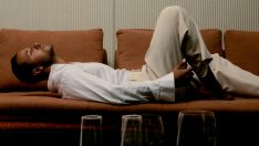 YAŞAR TURANLI’NIN BODRUM’DA ÇEKTİĞİ ÖZEL SERİ DÜNYAYA AÇILDI