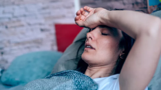 MEVSİM GEÇİŞLERİNDE ARTAN BAŞ AĞRILARINA DİKKAT