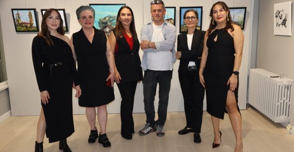 EVRİM SANAT GALERİSİ “IV” İLE İZLEYİCİYİ BÜYÜLEDİ