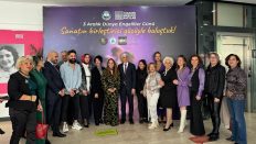 AVCILAR’DA ANLAMLI MODA BULUŞMASI: EMRULLAH KÖROĞLU’NDAN  26 ANNEYE ÖZEL TASARIM