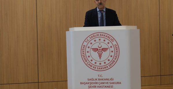 ÇAM VE SAKURA ŞEHİR HASTANESİ’NDE ÖRNEK YÖNETİM BAŞARISI