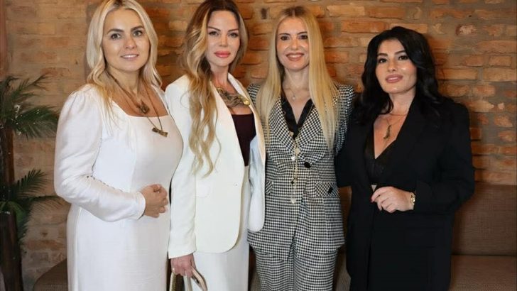 AYSHEN ÖZKAN JEWELRY GİYİLEBİLİR SANAT YAKLAŞIMIYLA ÖZEL BİR DAVETTE TANITILDI