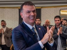 500 ARAÇLIK KONVOYLA GÖRKEMLİ AÇILIŞ