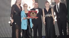 İZMİR İŞ, SANAT VE BASIN DÜNYASI AQUA MARİN’DE BULUŞTU