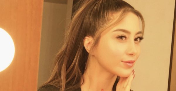 NİHAN AKIN’DAN GÜZELLİK DÜNYASINA ZARİF BİR ADIM