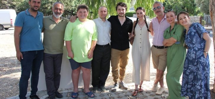 ANNEM HAKKINDA ULUSLARARASI ARENADA GÜÇLÜ BİR BAŞLANGIÇ YAPIYOR