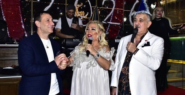 BOĞAZ’IN İNCİSİ YAKOMOZ RESTAURANT’TA UNUTULMAZ YILBAŞI GECESİ