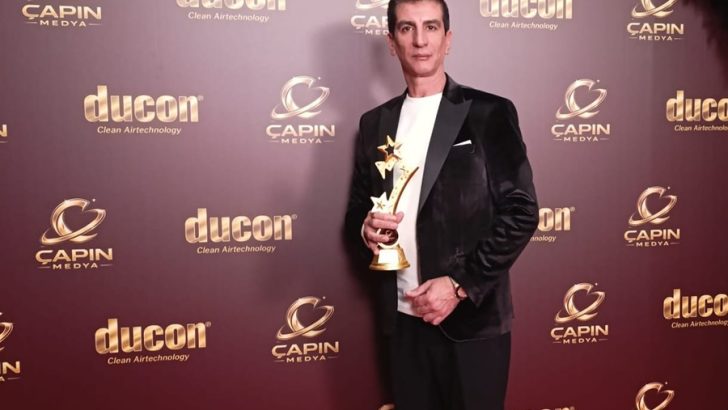 ‘HATA’ DEDİ ÖDÜLÜ KAPTI