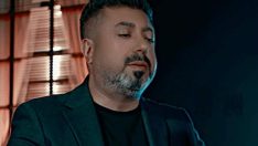 TÜRKÜLERLE KALPLERE DOKUNDU