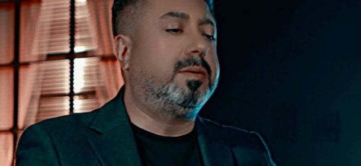 TÜRKÜLERLE KALPLERE DOKUNDU