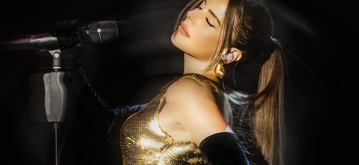 SİMGE’DEN PAZAR GECESİ ŞOV