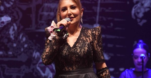 İSTANBUL’DA İLK KONSERİNİ SAHNELEDİ