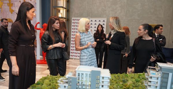 LÜKSÜN ÖTESİNDE BİR BULUŞMA