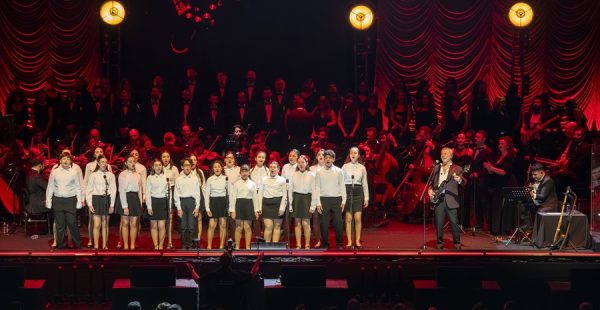 İSTANBUL KONSERİ KAPALI GİŞE OLDU