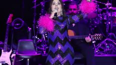 SAHNELERDE NİLÜFER FIRTINASI