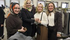 BAŞARILI ERKEĞİN ARKASINDAKİ KADIN