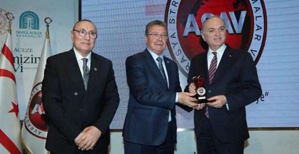 GELENEKSEL İFTAR DAVETİ DARÜLACEZE’DE DÜZENLENDİ