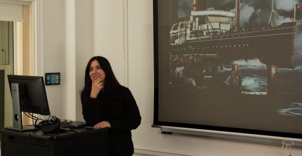 ABD’DE İKİ ÜNİVERSİTEDE İZLEYİCİYLE BULUŞTU