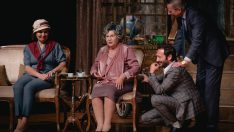 NEVRA SEREZLİ’NİN TİYATROYA DÖNDÜĞÜ 11 ÖDÜLLÜ