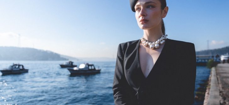 SERRA ARITÜRK’TEN SÜRPRİZ