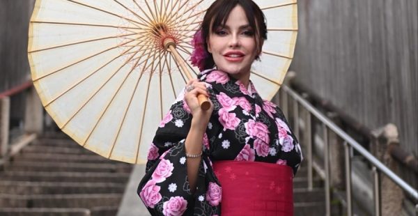 ŞEBNEM DEMİR’İN JAPONYA KEYFİ