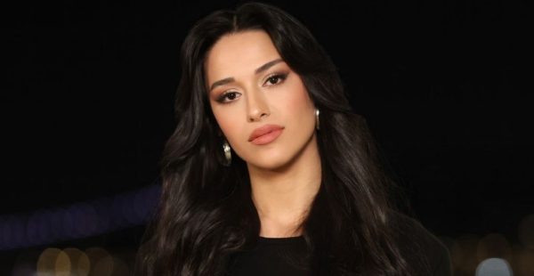 ZELİHA KENDİRCİ’DEN BİR MÜSLÜM GÜRSES KLASİĞİ