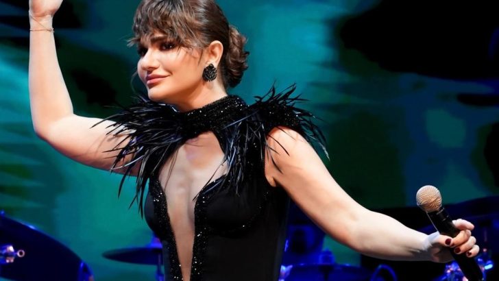 DERYA BEDAVACI BAYRAMDA ANTALYA’DA FİRTİNA GİBİYDİ