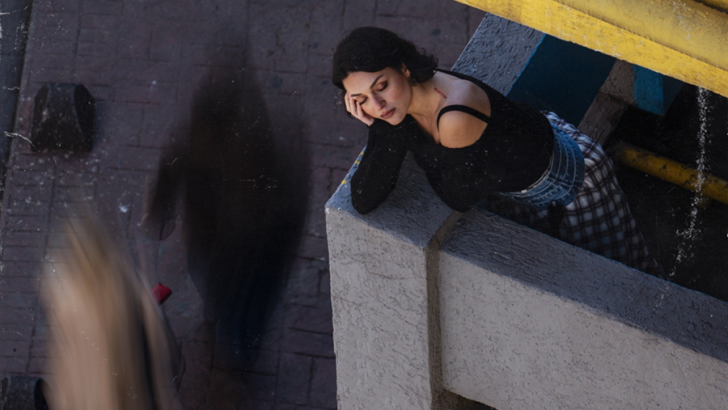 SENA ŞAHİN’DEN YENİ TEKLİ