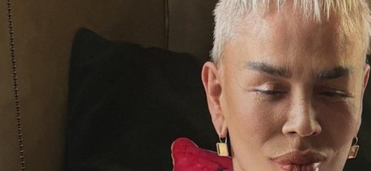 SEZEN AKSU’DAN YENİ ALBÜM “BİZ DE YENİDEN BAŞLARIZ”