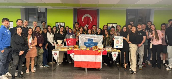 VİYANA’DA YILDIRIM MTAL RÜZGÂRI ESTİ