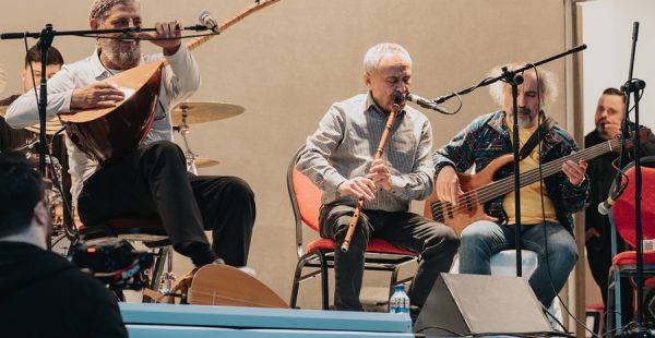 MÜZİĞİN HOCALARI AVRUPA YOLLARINDA