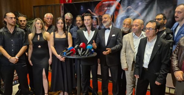 ‘KARABASAN’ FİLMİNE GÖRKEMLİ GALA