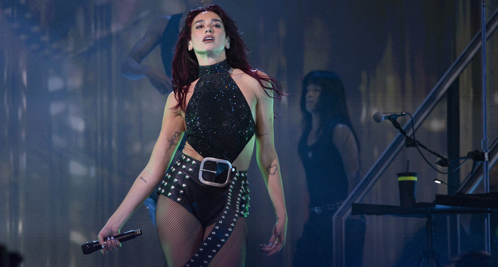 Dua Lipa’dan Samsung’a dava